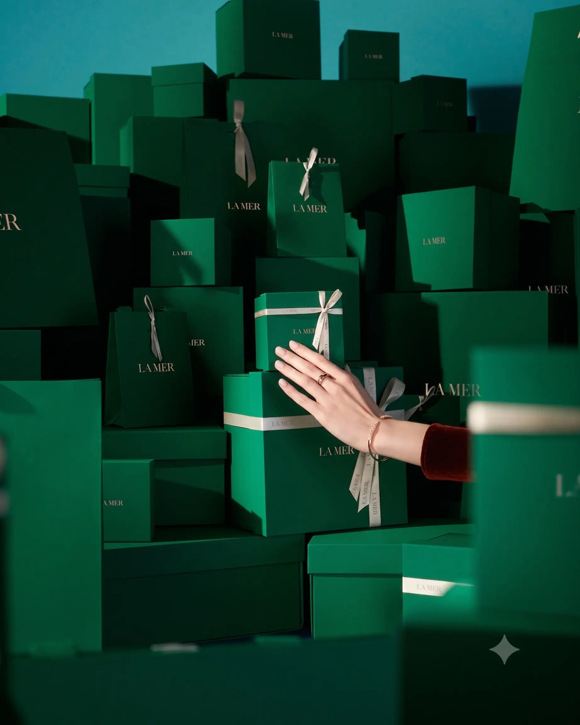 Shop La Mer serums and concentrates